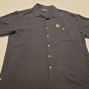 Men's Black Button-Up Shirt